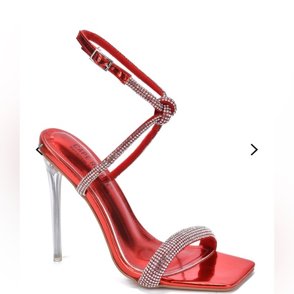 LEXINGTON - Picture 2 of 6